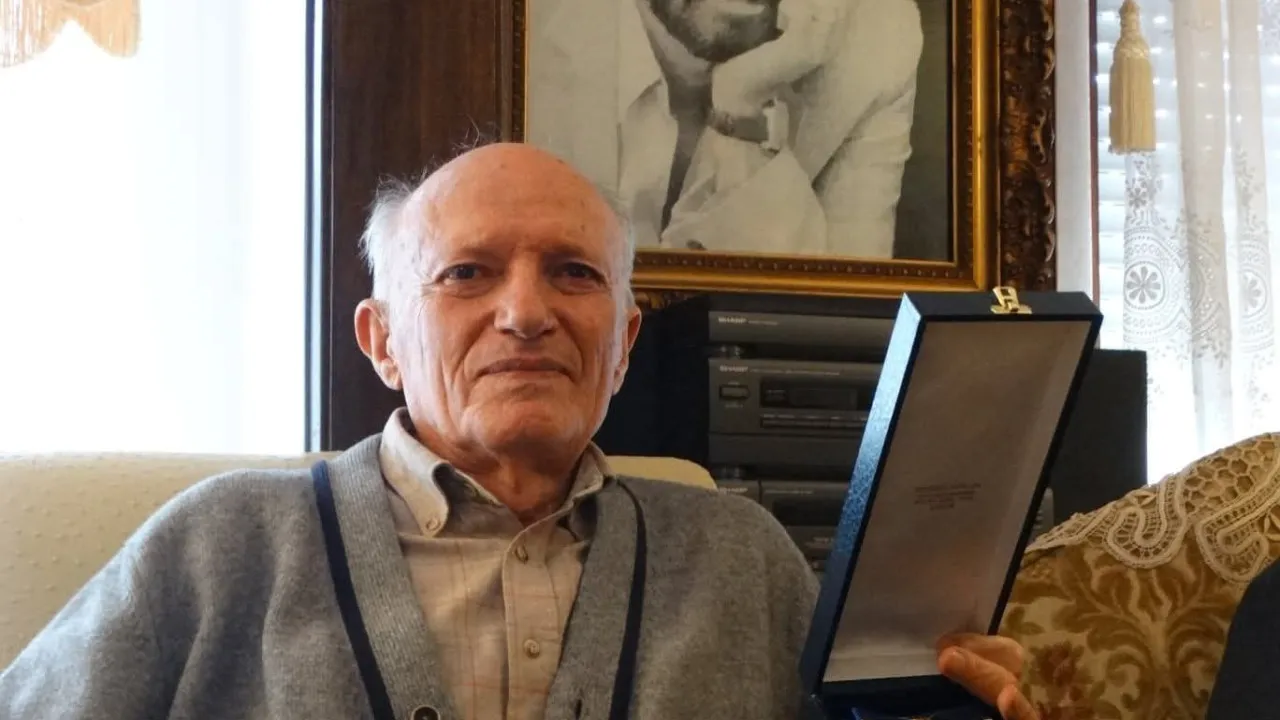 Funeral services for record producer Mário Martins begin on Saturday