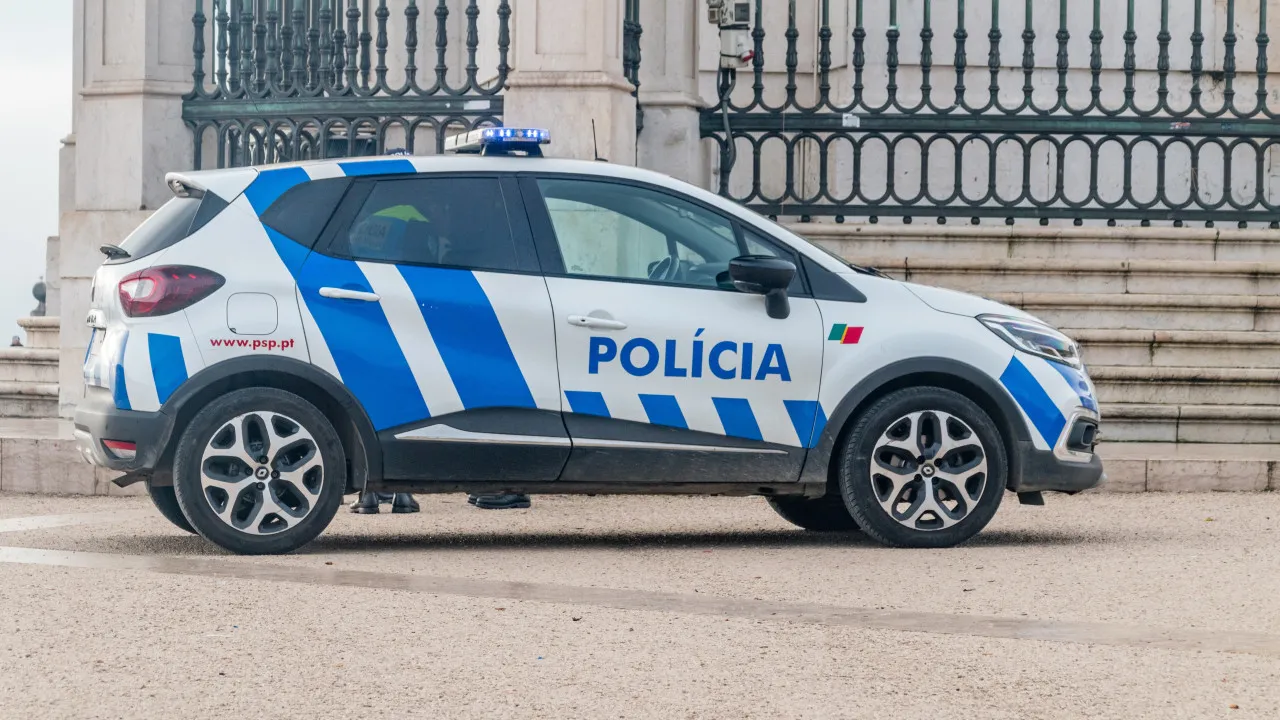 House of AD candidate for the Junta de Custóias in Matosinhos hit by gunfire