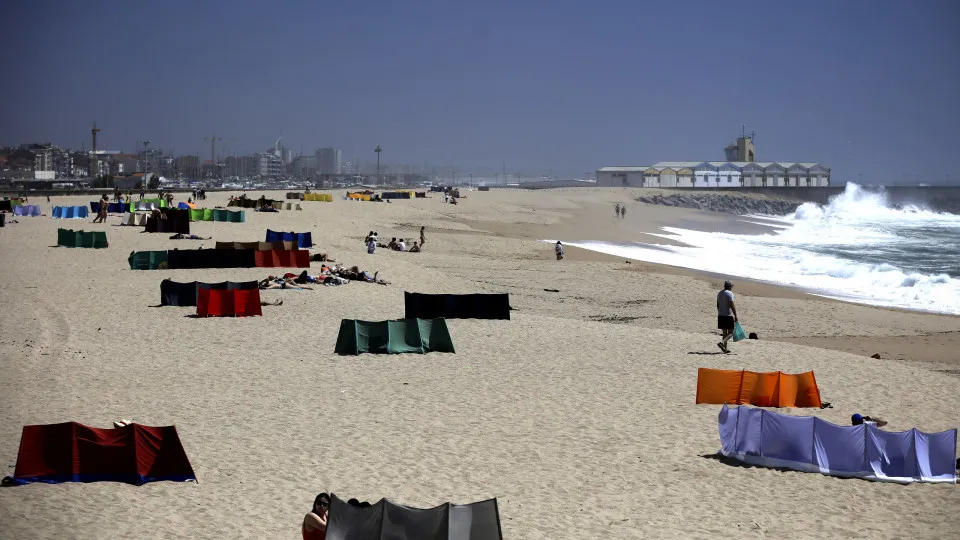 Lifted the bathing advisory at the beaches of Póvoa de Varzim