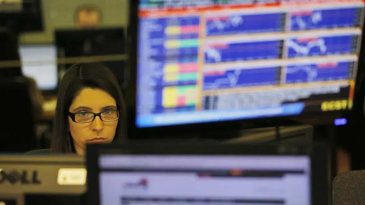 Lisbon stock exchange closes 'in the red' with EDP family weighing down