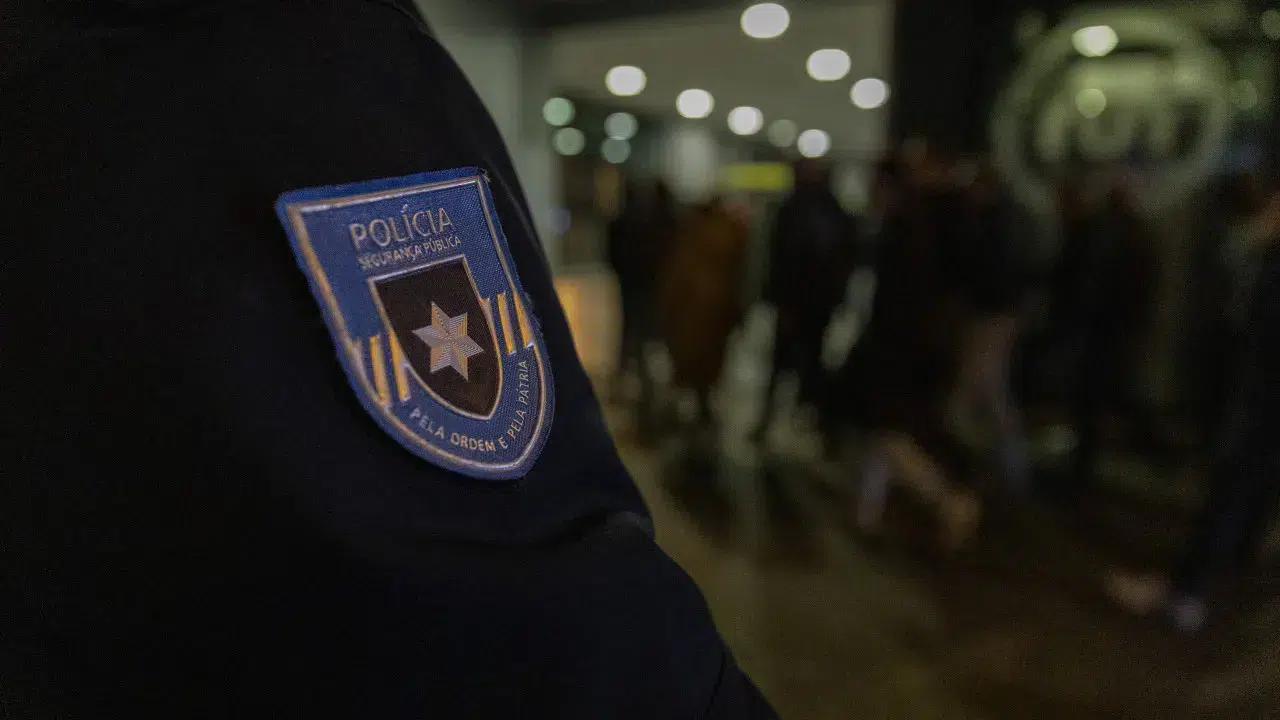 Man dies suffocated by the body of obese woman in Porto