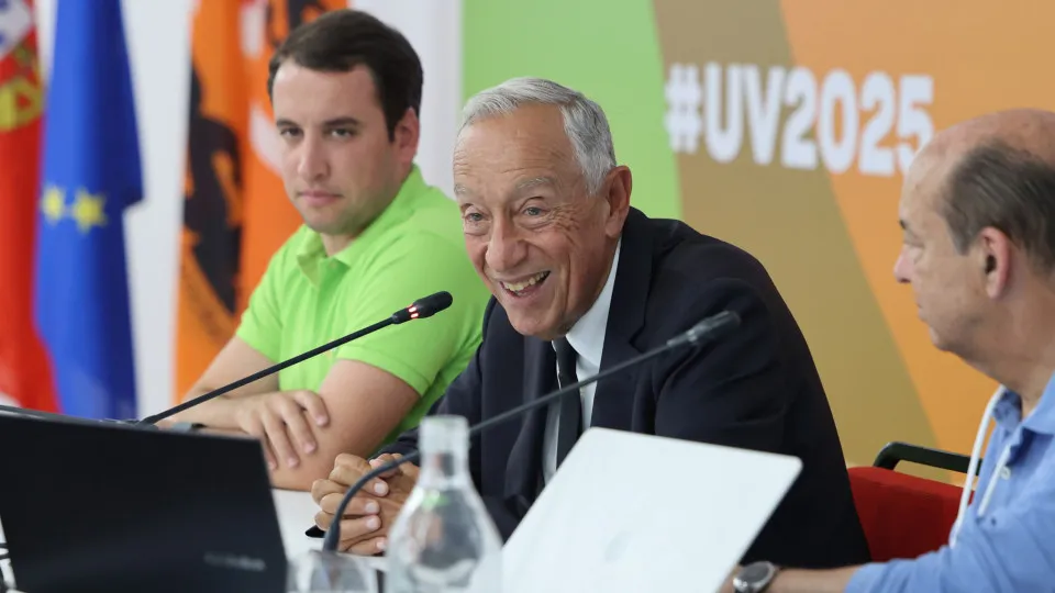 Marcelo appears at the Summer University (instead of videoconference)