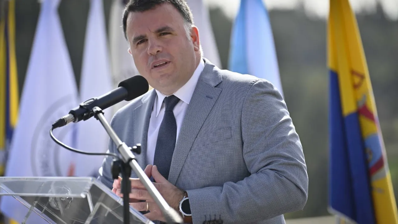 Marco Martins renews the request to suspend his mandate from the Gondomar City Council.