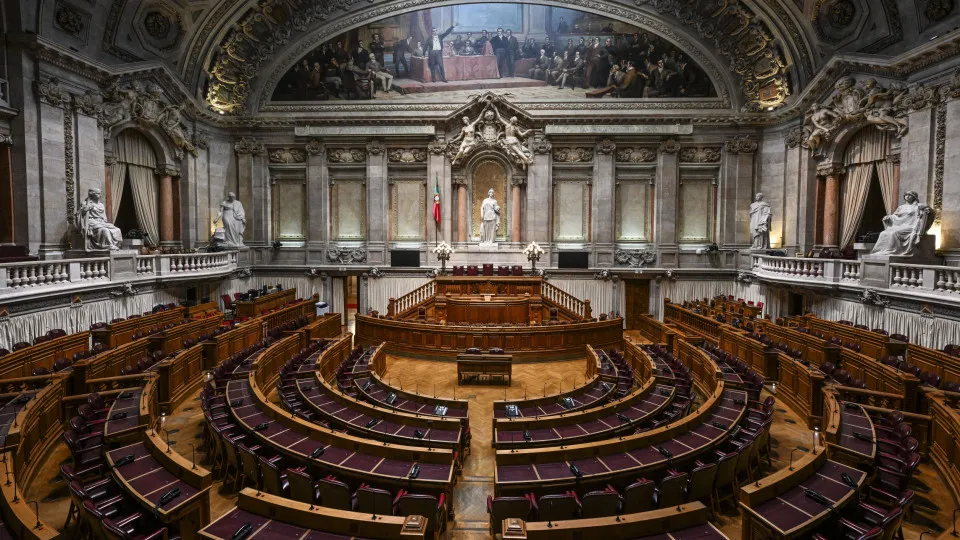OE2026: Government calls parties for meetings in Parliament. They start on Wednesday.