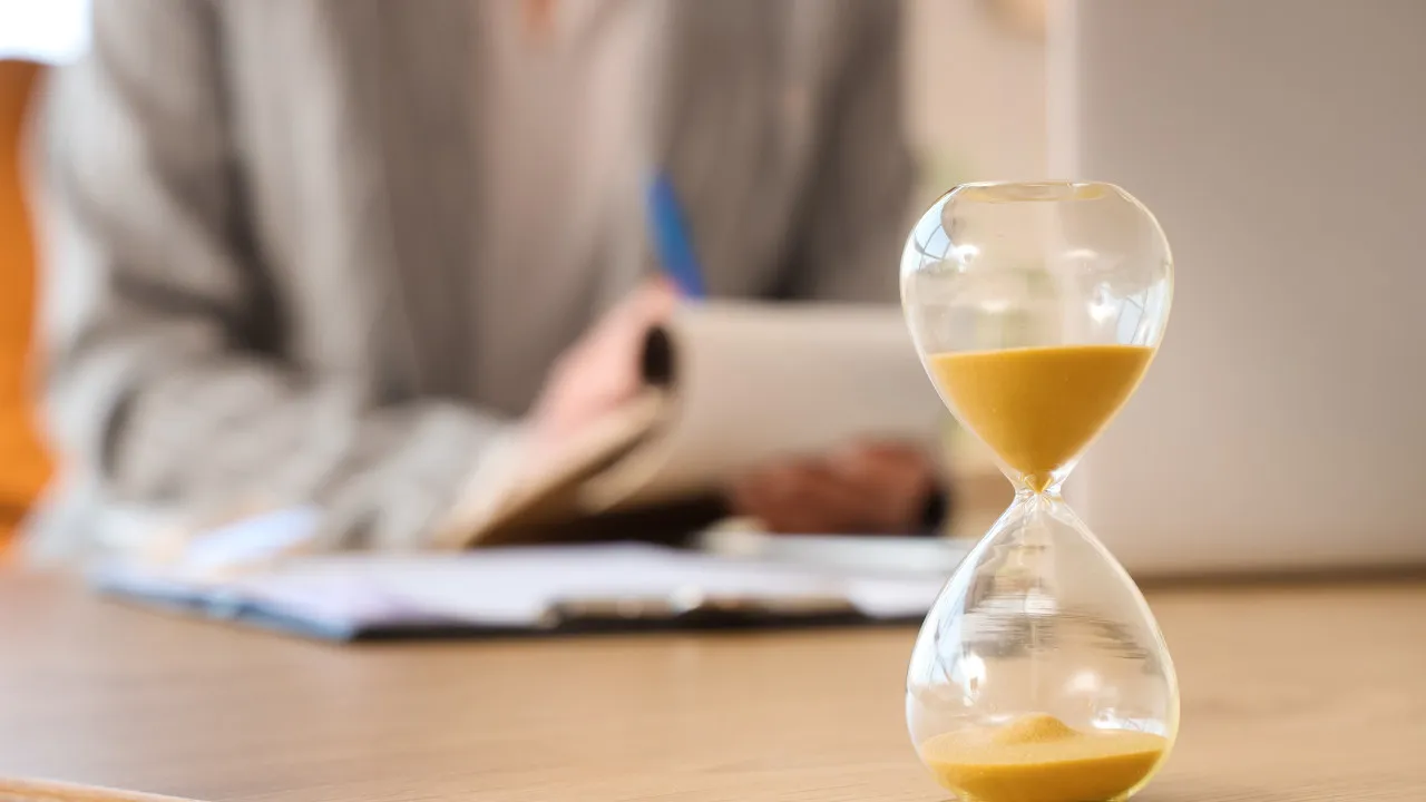 Overtime: Who is required to do it? How much do you receive? Five answers