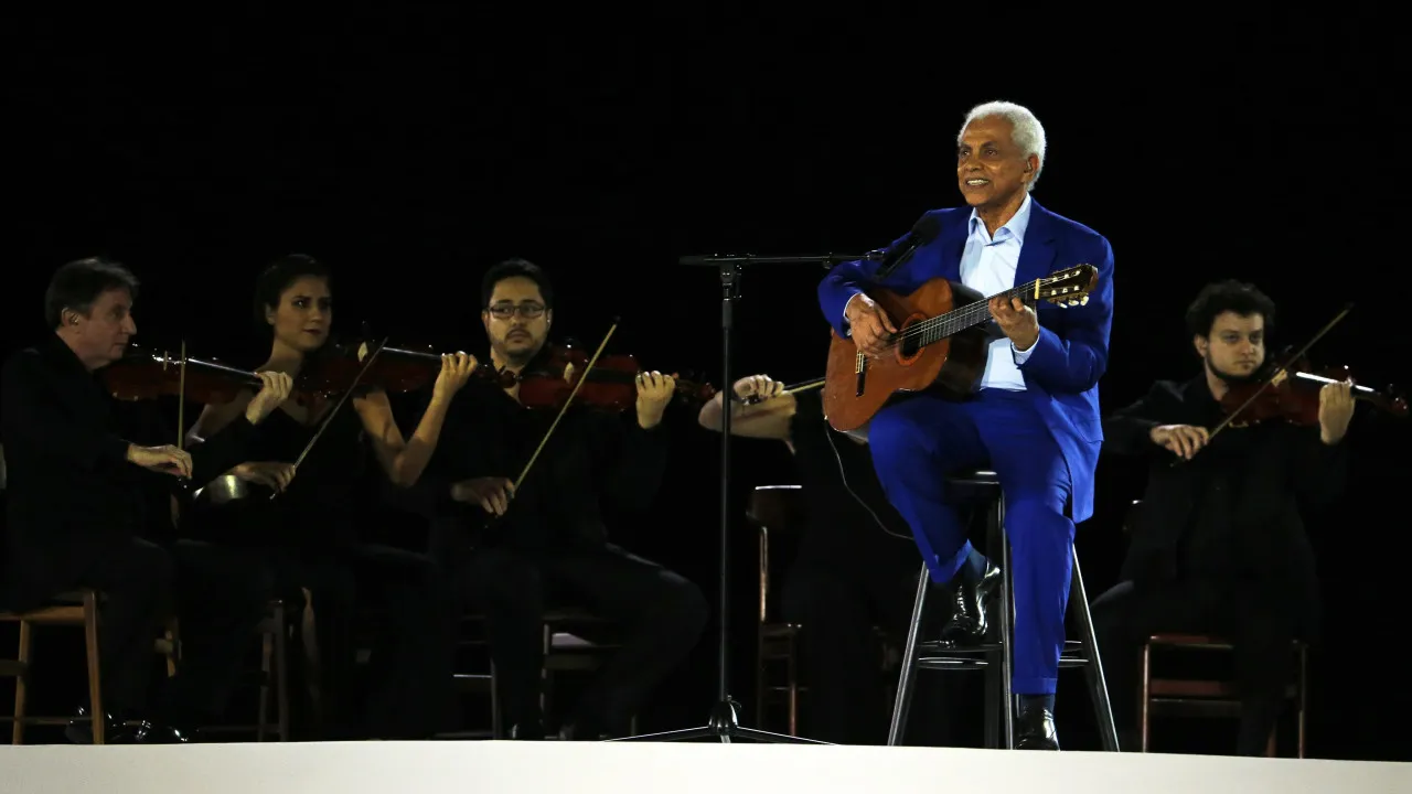 Paulinho da Viola presents 'When the Samba Calls' in Portugal