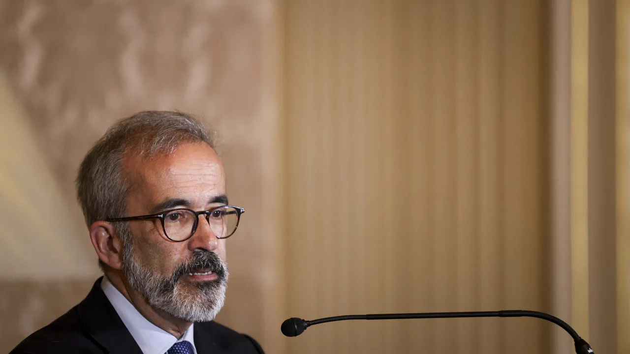 Portugal reiterates to Kyiv its support for EU accession and peace negotiations.