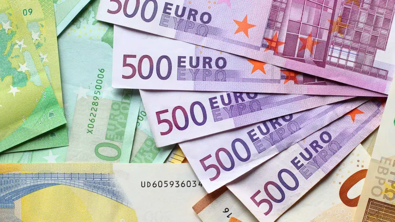 Public debt stands at 98.1% of GDP in the 2nd quarter