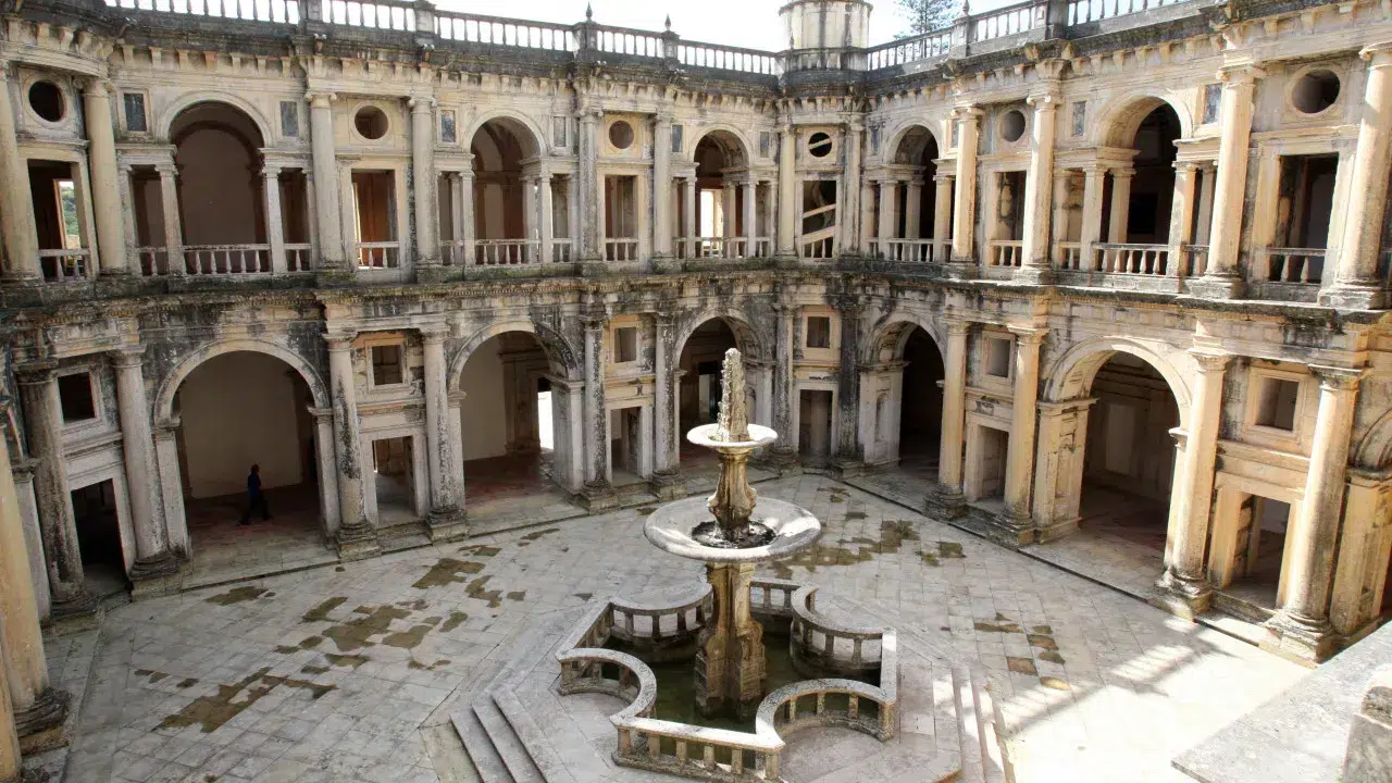 Restoration of the cloisters of the Convent of Christ awarded for 1.7 million