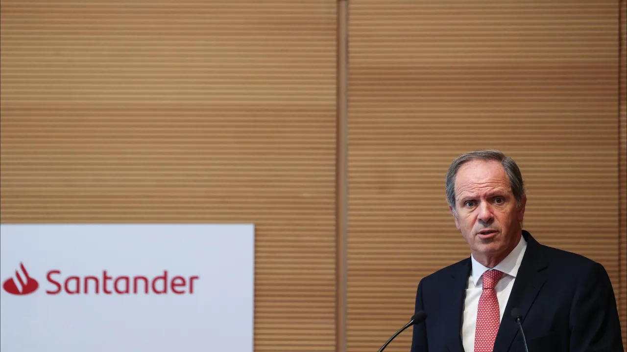 Santander Totta used 30% of the guarantee (and amounts to over 9,100 requests)
