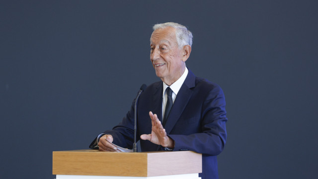 "Significant contribution". Zelensky decorates Marcelo Rebelo de Sousa