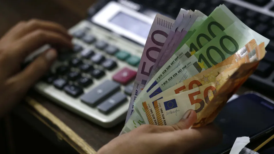 State tax revenue rises to 35,553.6 million by July