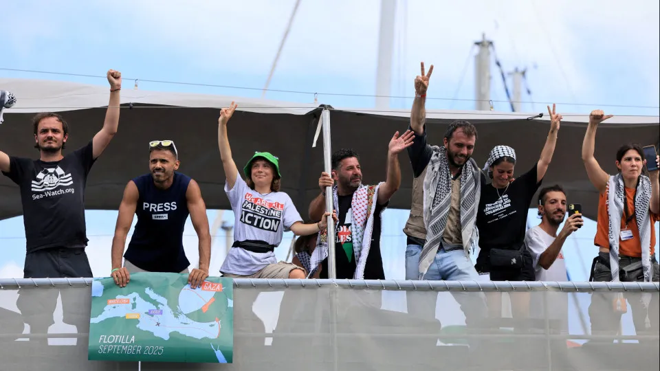 The match video: Fleet with Mortágua is already "on its way to Gaza"