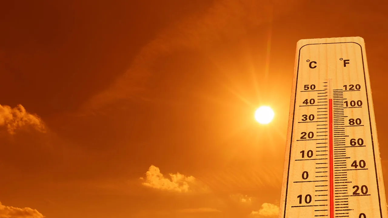 Thermometers 'close' the week with two districts reaching 36ºC