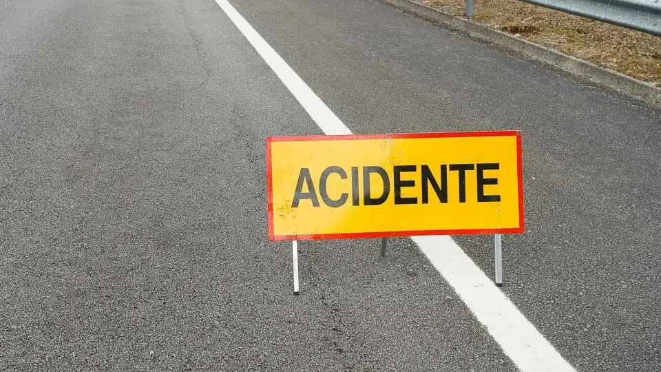 Three seriously injured (including a child) in collision in Almeirim