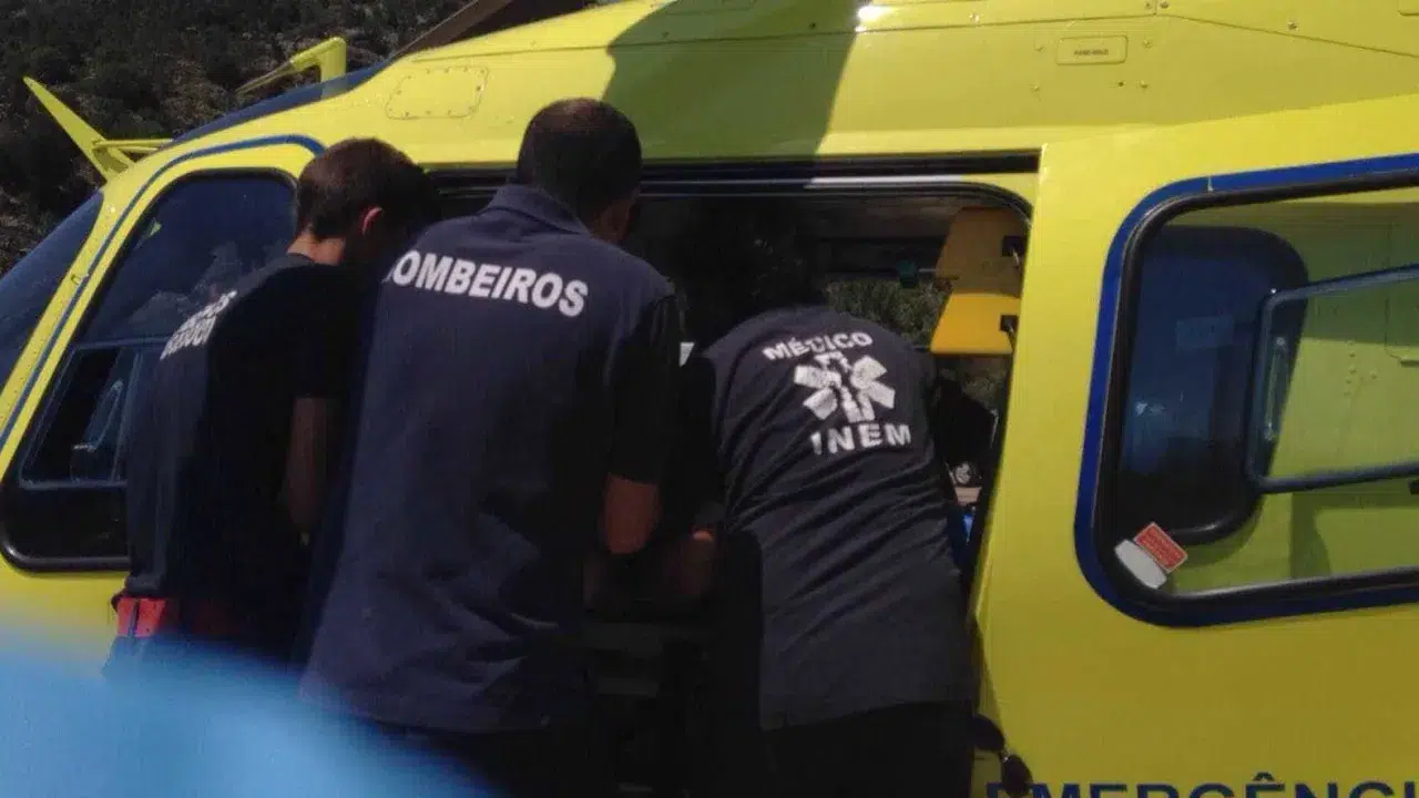 Tourist injured in Arouca rescued by helicopter at 8:50 PM