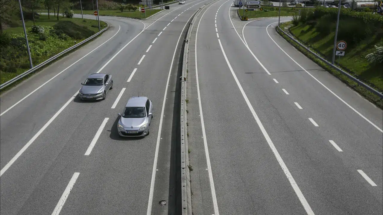 Traffic normalized on IP3 after accident that resulted in one death and 31 injuries.