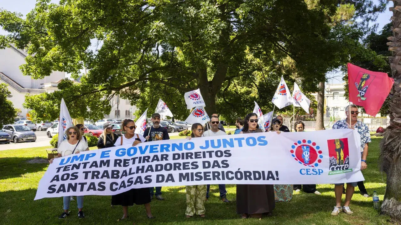 Workers of the Misericórdias on strike today (and demonstration called)
