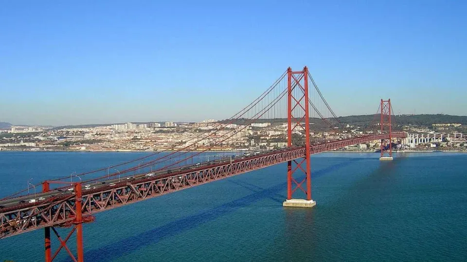 25 de Abril Bridge "concerns"? Chega says yes, but doesn't show data