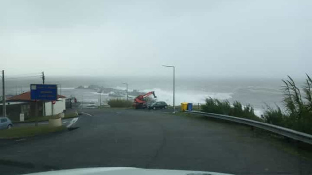 Azores prepare to 'receive' Gabrielle with Lorenzo in memory