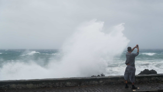 'Gabrielle': Maior rajada de vento registada foi de 123 km/hora no Faial