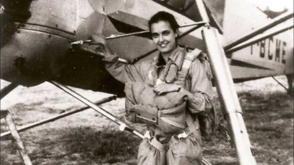 Isabel Rilvas, the first female stunt pilot of the Iberian Peninsula, has died.