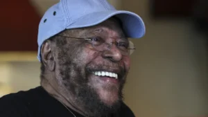 Martinho da Vila returns to Portugal. Bolsonaro? "It was a foregone conclusion"