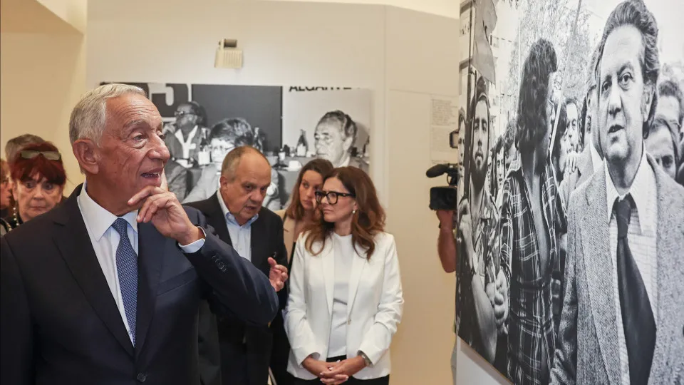 PR says Government has not given up on the 25th of April Interpretive Center