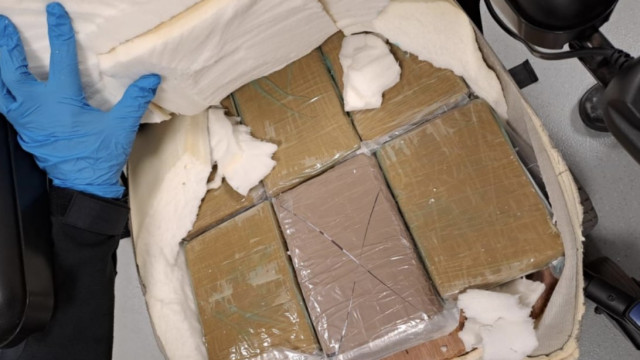 Pretended to have a disability to take drugs to England. Now, he has been convicted.