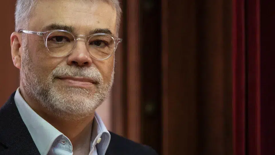 "The government has no strategy. The only thing I see is the alignment with Chega."