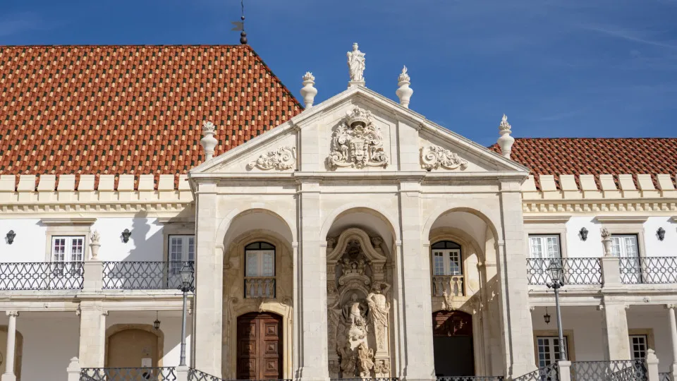 AIMA withdraws protection from 37 students in Coimbra who fled Ukraine