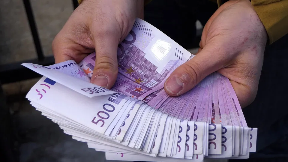 Angolan OGE forecasts non-oil revenues to exceed oil revenues