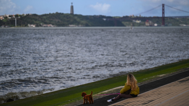 Outono à vista? Nuvens vieram para ficar... chuva não. Mas isso vai mudar