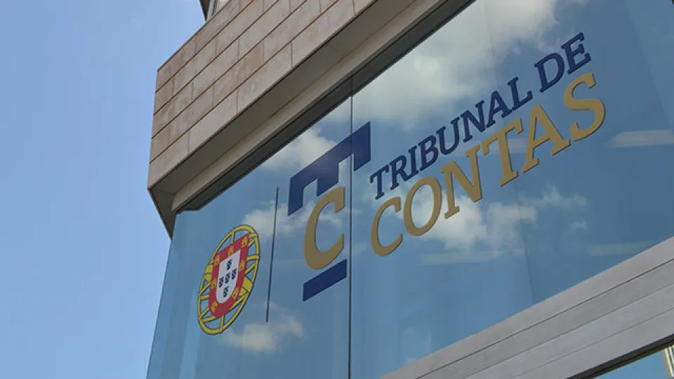 Azores. TDC recommends a system that centralizes budget information.