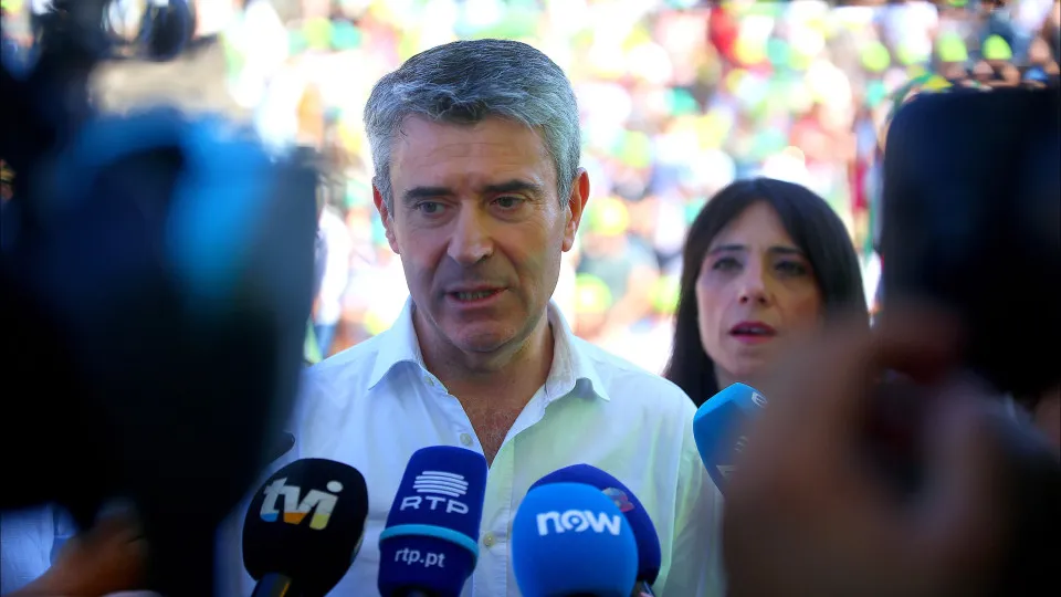 Carneiro claims to have "tranquil strength" and hopes to be even more satisfied on the 12th.