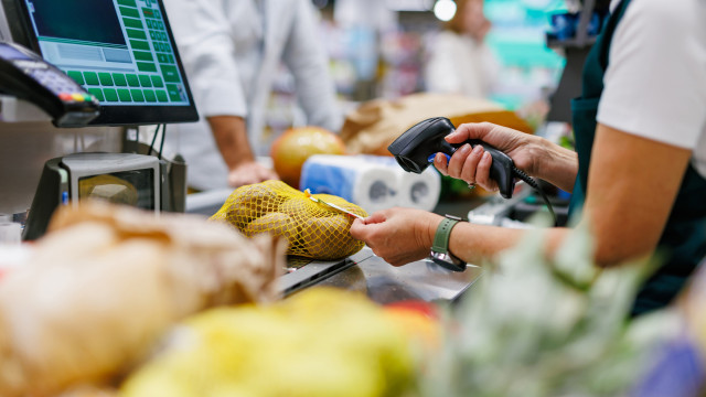 Preços: Taxa de inflação desacelera para 2,4% em setembro