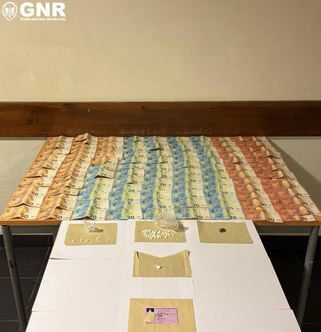 Driver caught with drugs (and fake Spanish license) in Anadia