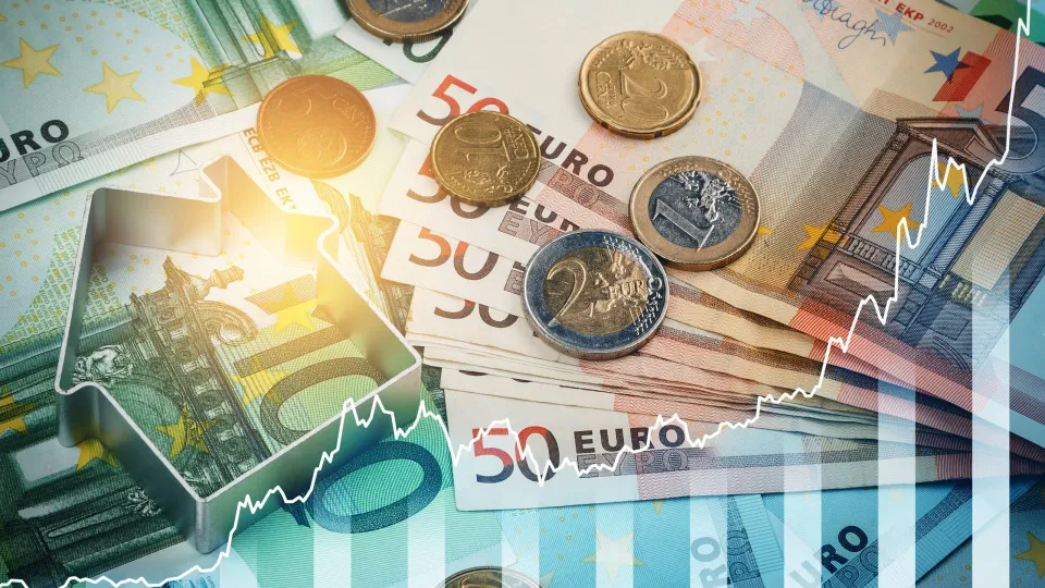 Euribor decreases at three, six, and 12 months. Stay informed