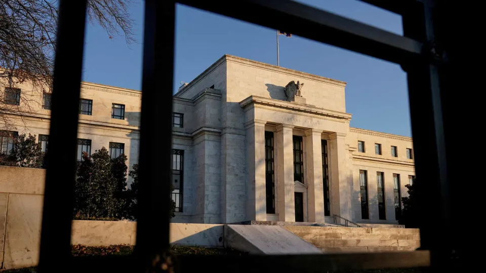 Fed ends 2nd day of meeting with markets waiting for interest rate cuts