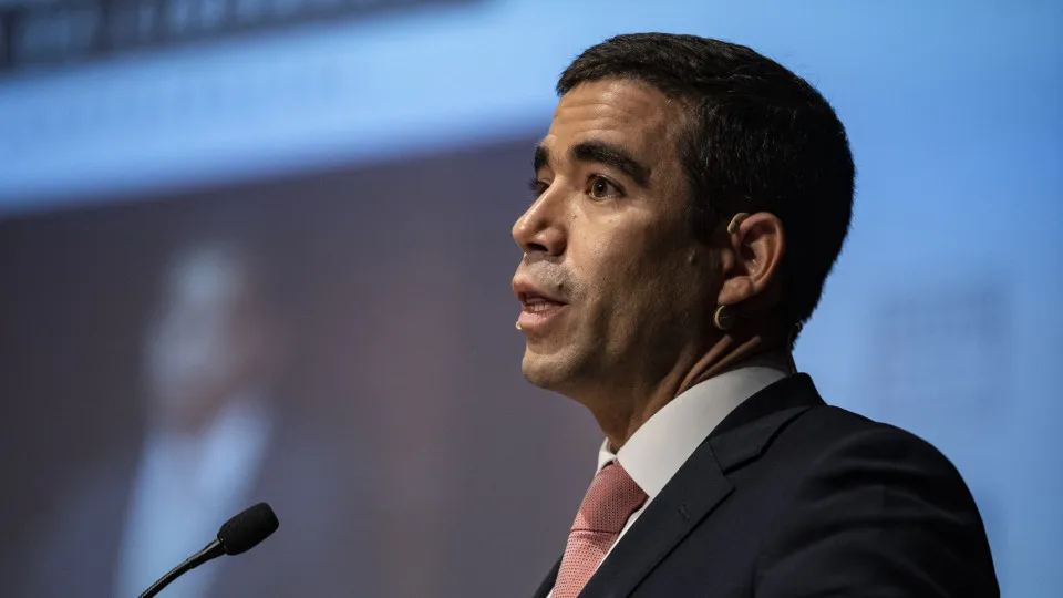 "Free newspaper subscription program for young people 'did not work'"