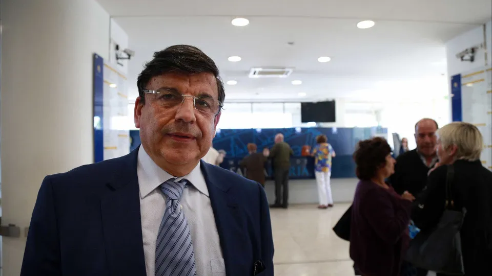 Garcia Pereira requests the extinction of the "neofascist party" Chega to the Public Prosecutor's Office.