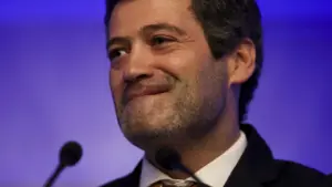 "Historic moment". The first chamber governed by Chega was sworn in.