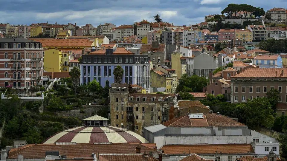 House prices? More than double in 15 years in Portugal