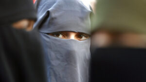 "I'm against the burqa and against guys who are in favor." What does the Left say?