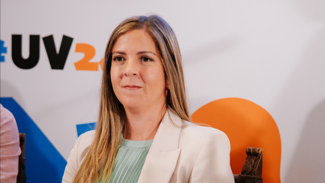 Governo reforça programa de estágios internacionais inov contacto
