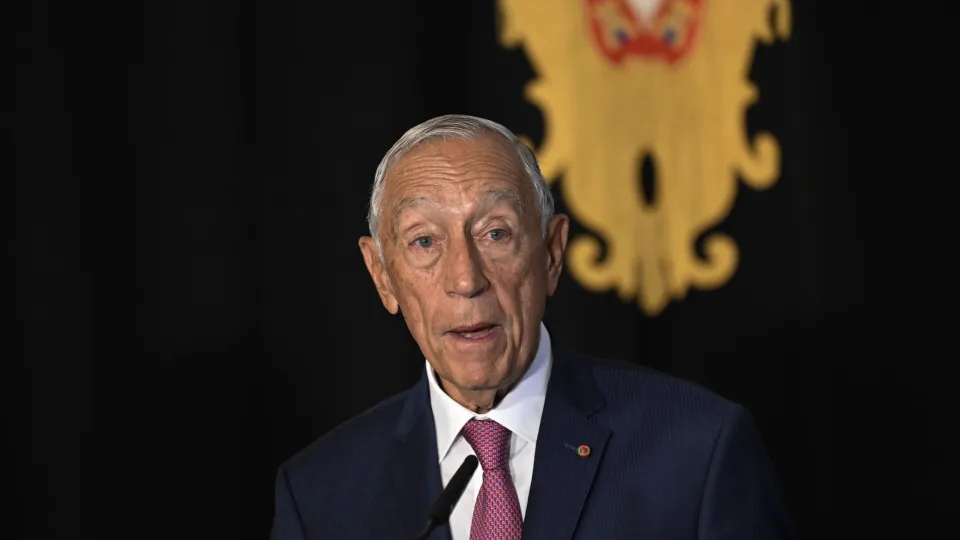 "Knowing who is Portuguese is more important than legislating about territory"