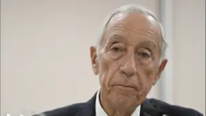 Marcelo challenges director Ricardo Pais to continue activity for another decade