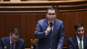 Minister criticizes PS and Chega: They talk about imbalance and ask for more spending