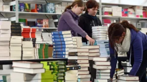 Ministry opens applications for literary creation grants