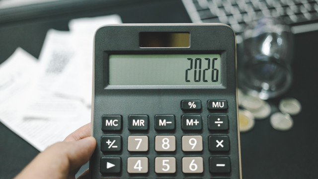 Novo alívio do IRS, salário mínimo sobe e não só: O que traz o OE2026?